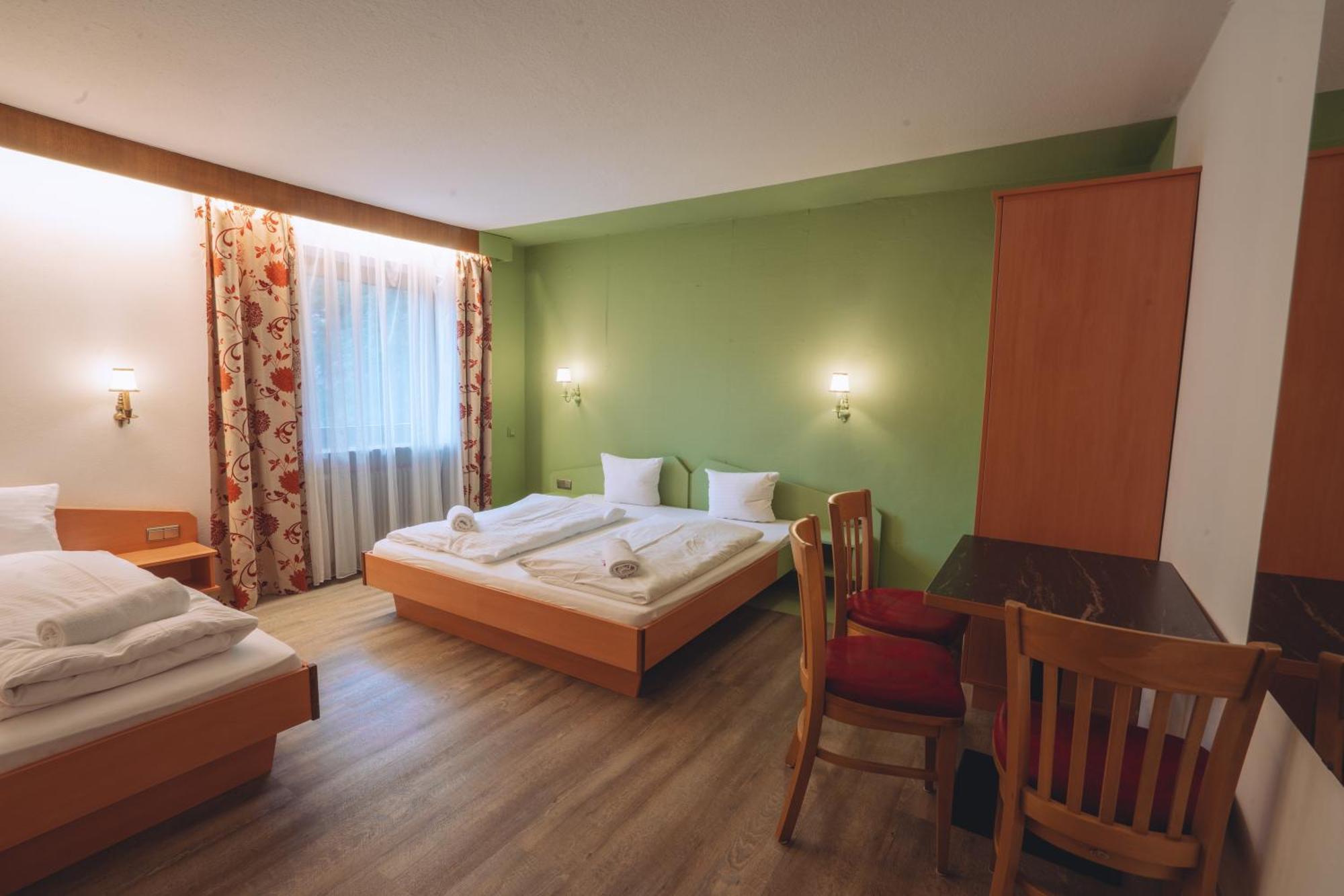 Philipop-Up Hostel Scharnitz Dış mekan fotoğraf